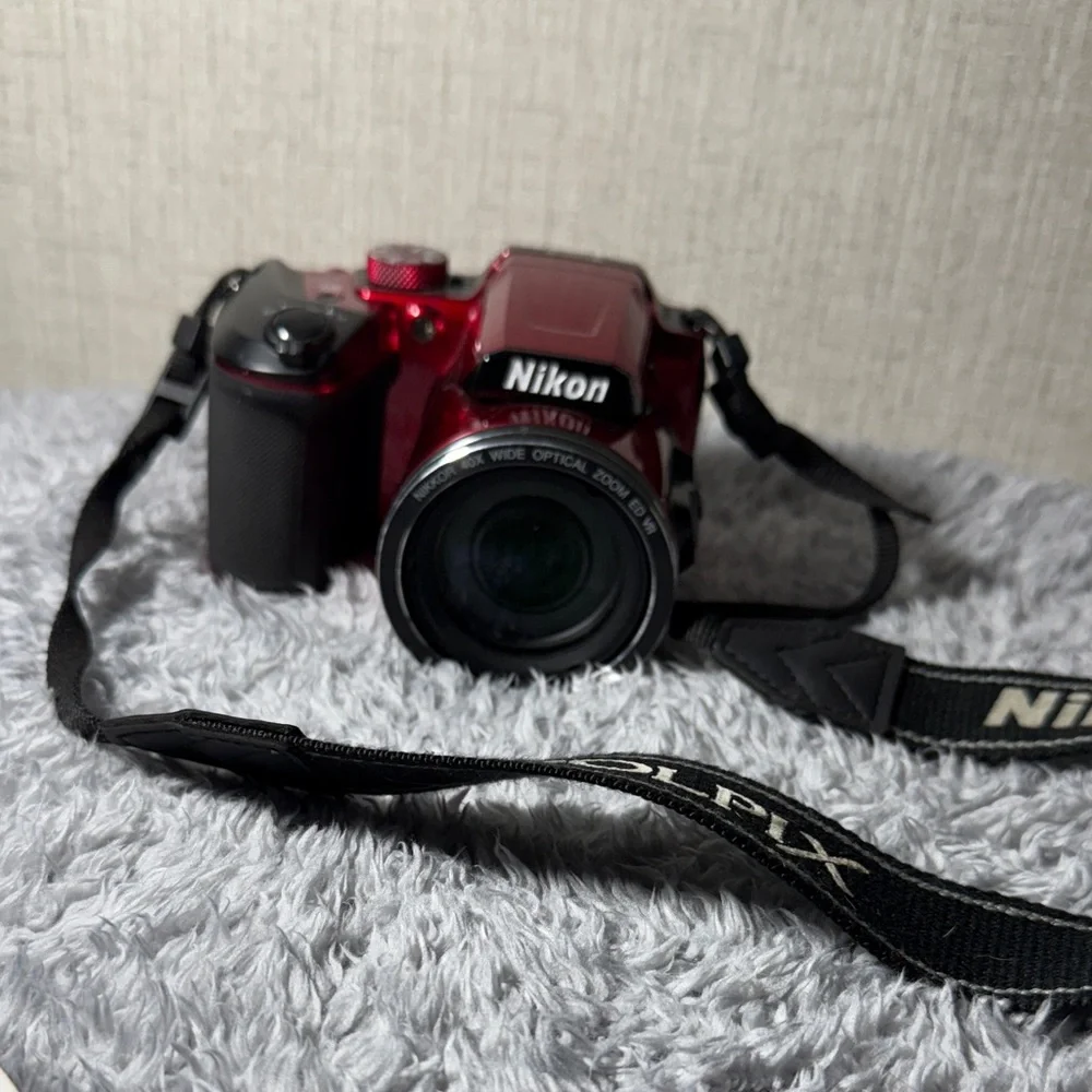 Nikon CoolPix B500 Red Digital Camera